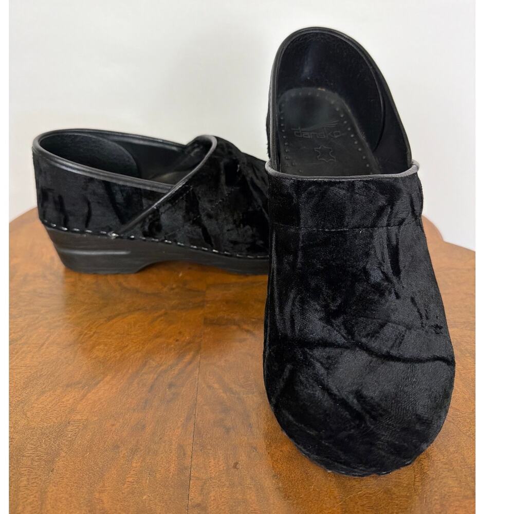 Dansko Black Crushed Velvet Leather Trim Supportive Classic Clog 10